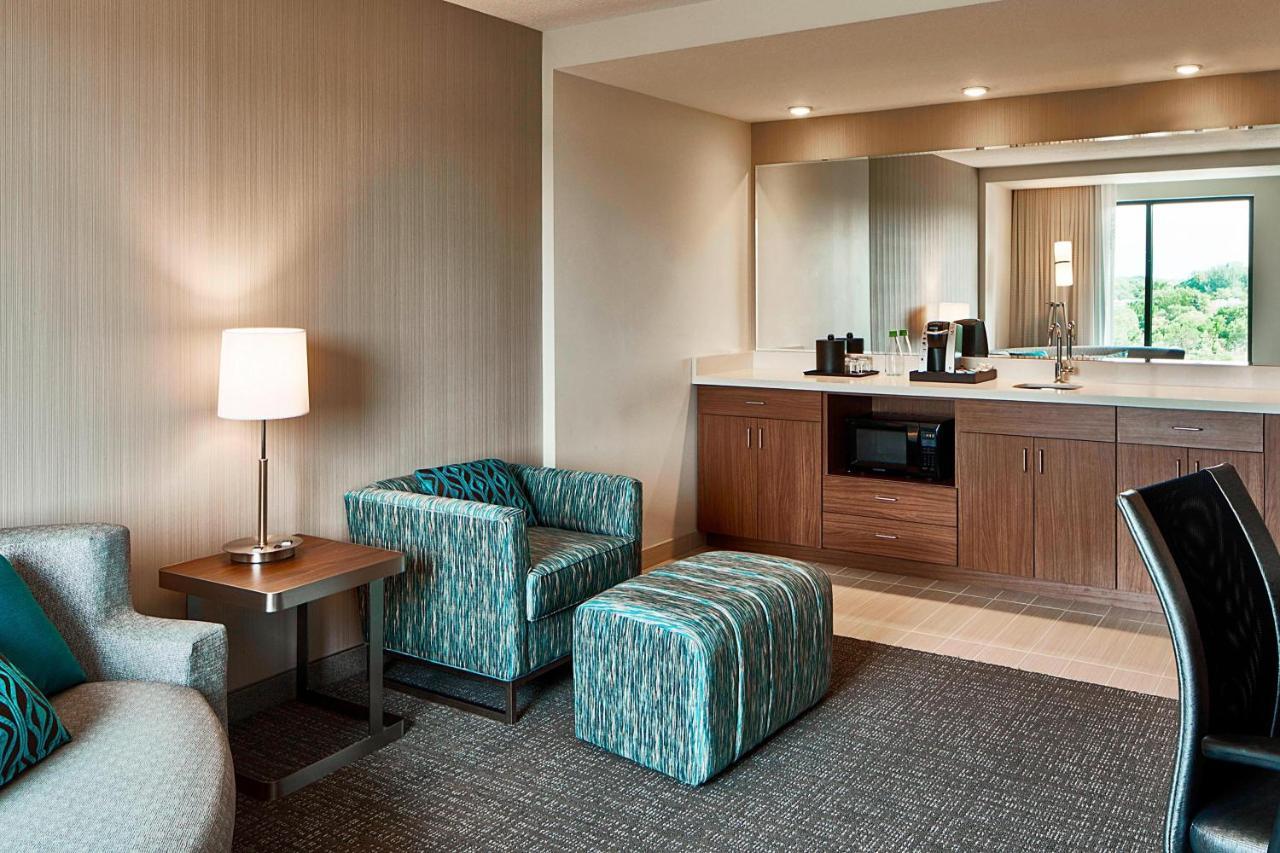 Courtyard By Marriott Minneapolis West Saint Louis Park Buitenkant foto