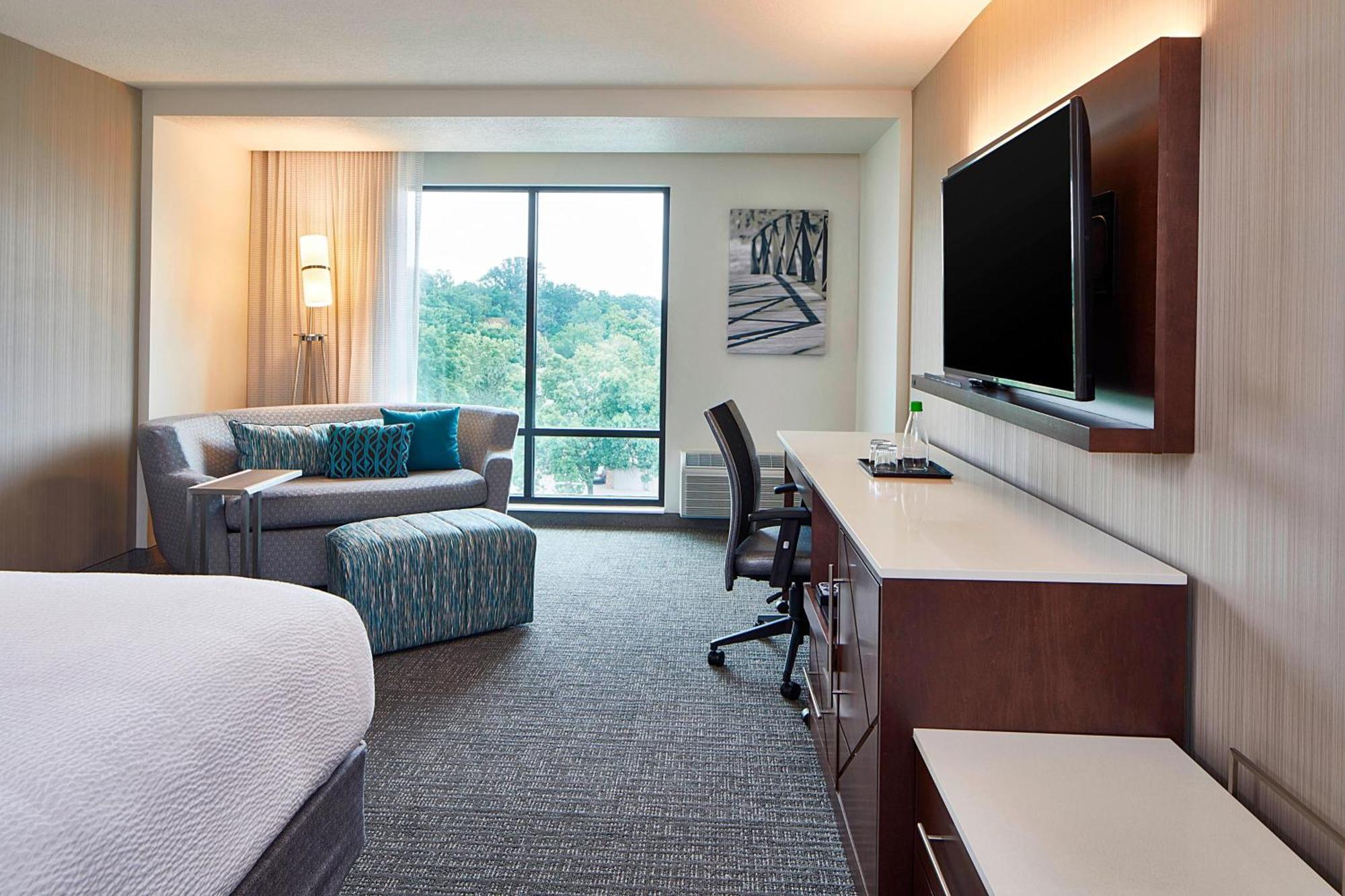 Courtyard By Marriott Minneapolis West Saint Louis Park Buitenkant foto