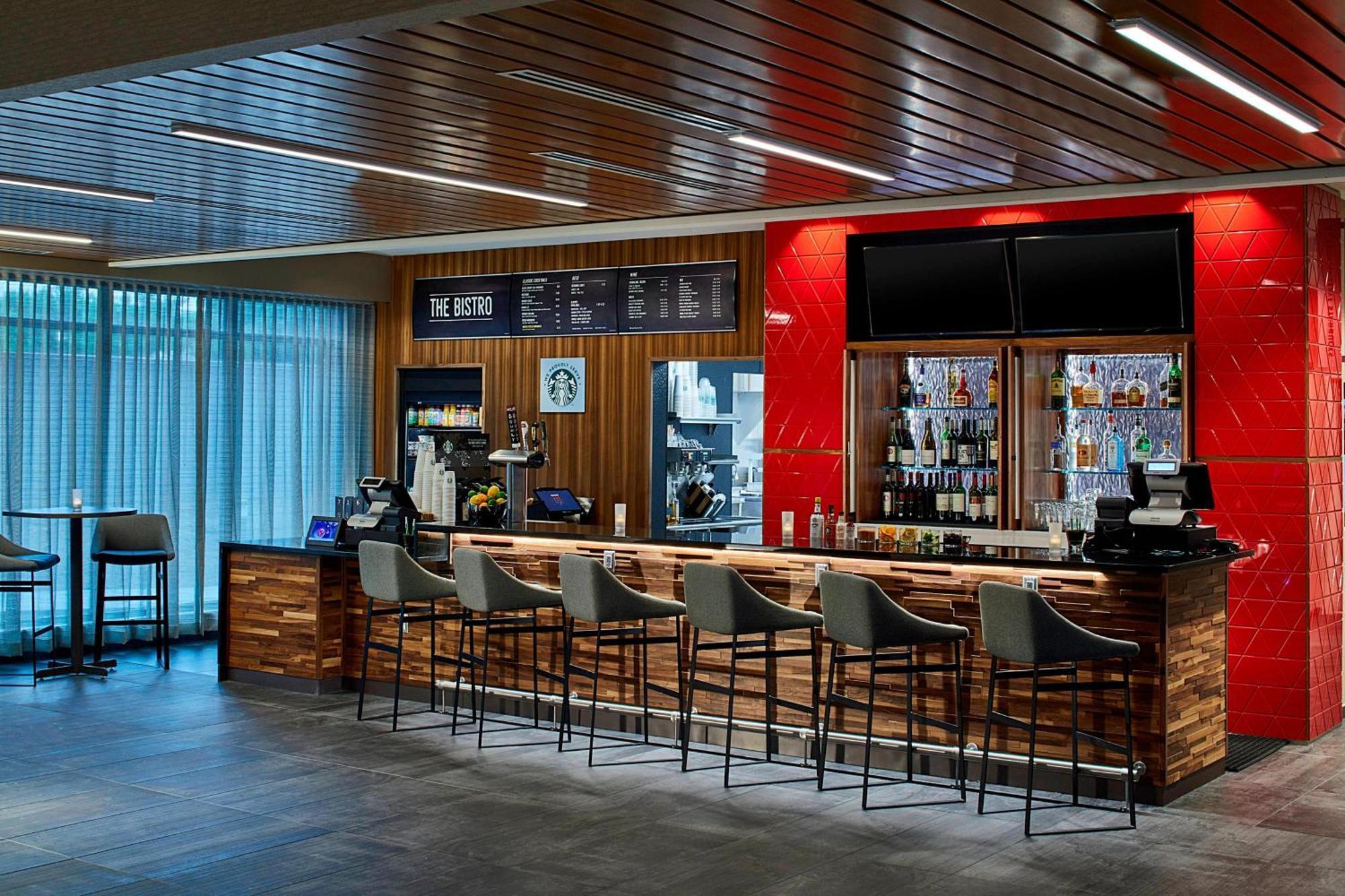 Courtyard By Marriott Minneapolis West Saint Louis Park Buitenkant foto